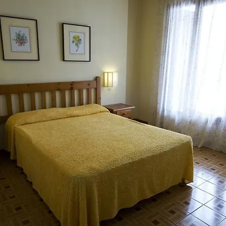 Apartment Apartamentos Pessets Adelaida *