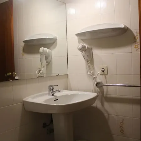 Apartamentos Pessets Adelaida Apartment *