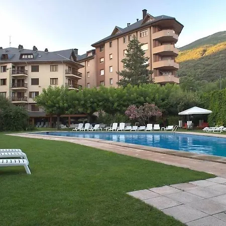 Apartament Pessets Adelaida *